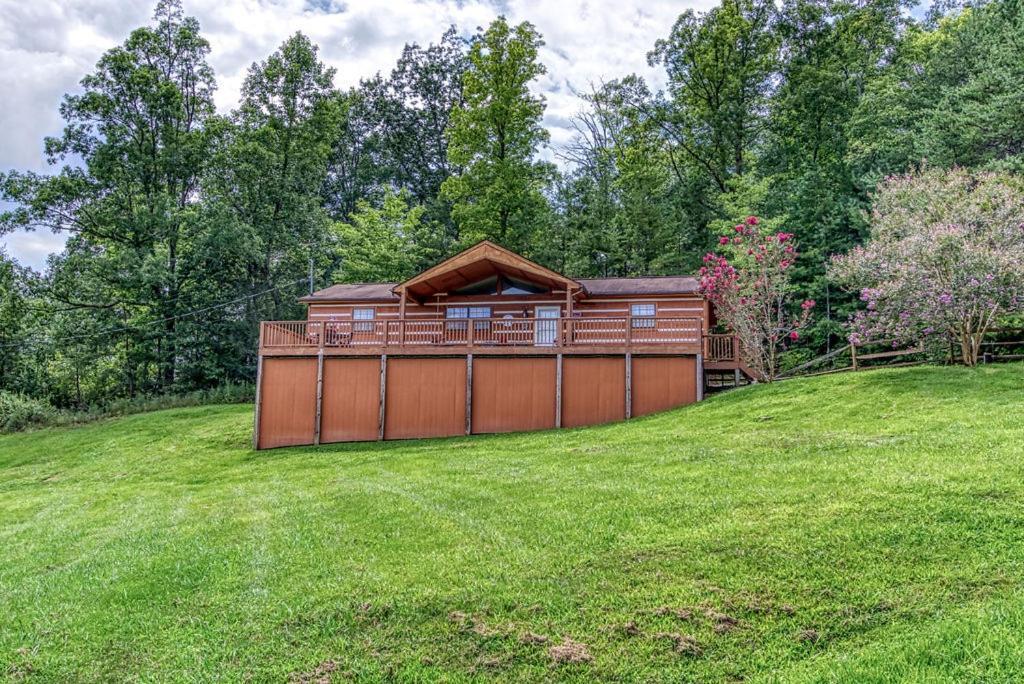 Amazing Grace-1089 Of Free Area Attraction Tickets For Each Paid Day!!! Villa Sevierville Exterior photo
